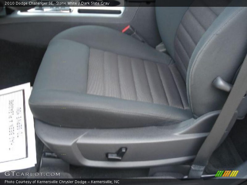 Stone White / Dark Slate Gray 2010 Dodge Challenger SE