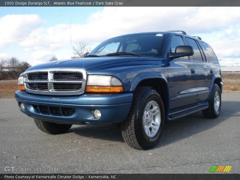 Front 3/4 View of 2003 Durango SLT