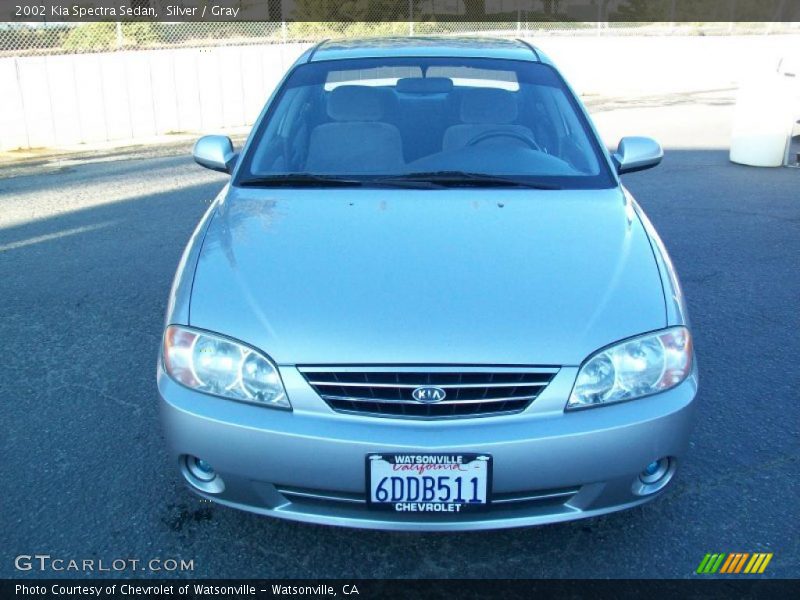Silver / Gray 2002 Kia Spectra Sedan