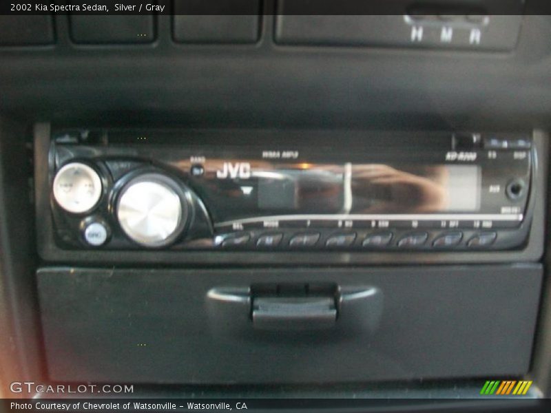 Silver / Gray 2002 Kia Spectra Sedan