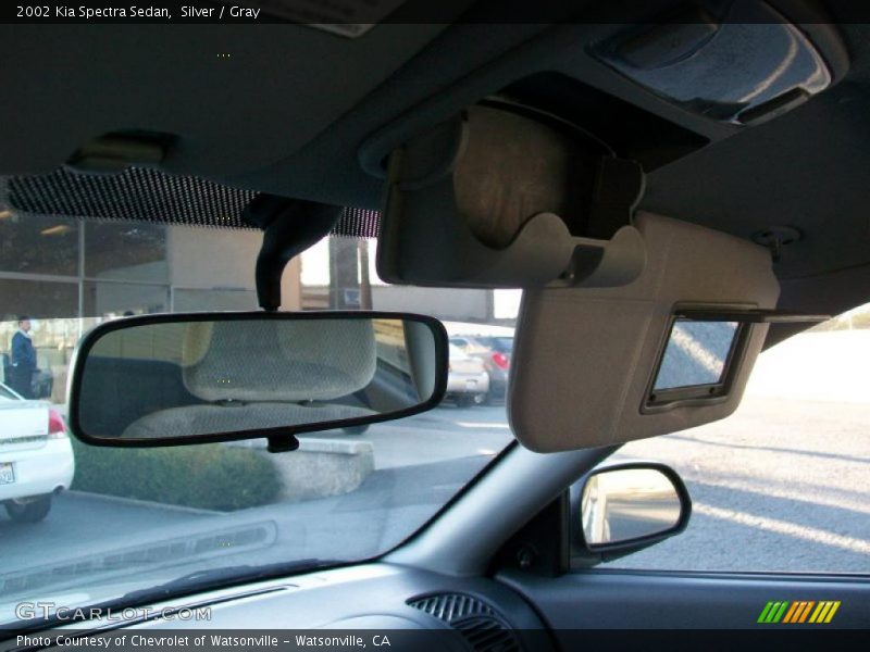 Silver / Gray 2002 Kia Spectra Sedan