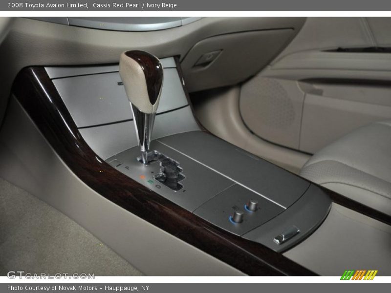 Cassis Red Pearl / Ivory Beige 2008 Toyota Avalon Limited