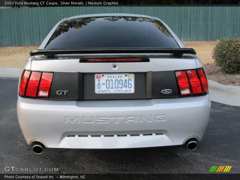 Silver Metallic / Medium Graphite 2003 Ford Mustang GT Coupe