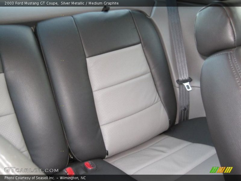 Silver Metallic / Medium Graphite 2003 Ford Mustang GT Coupe
