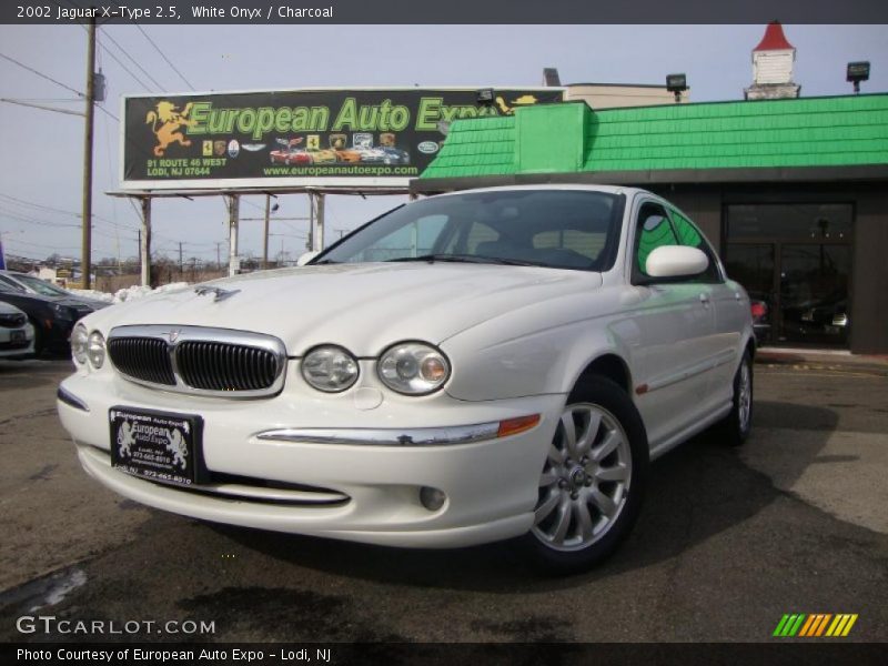 White Onyx / Charcoal 2002 Jaguar X-Type 2.5