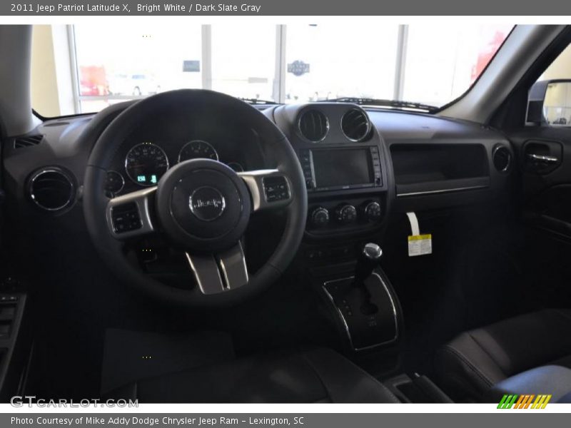 Bright White / Dark Slate Gray 2011 Jeep Patriot Latitude X