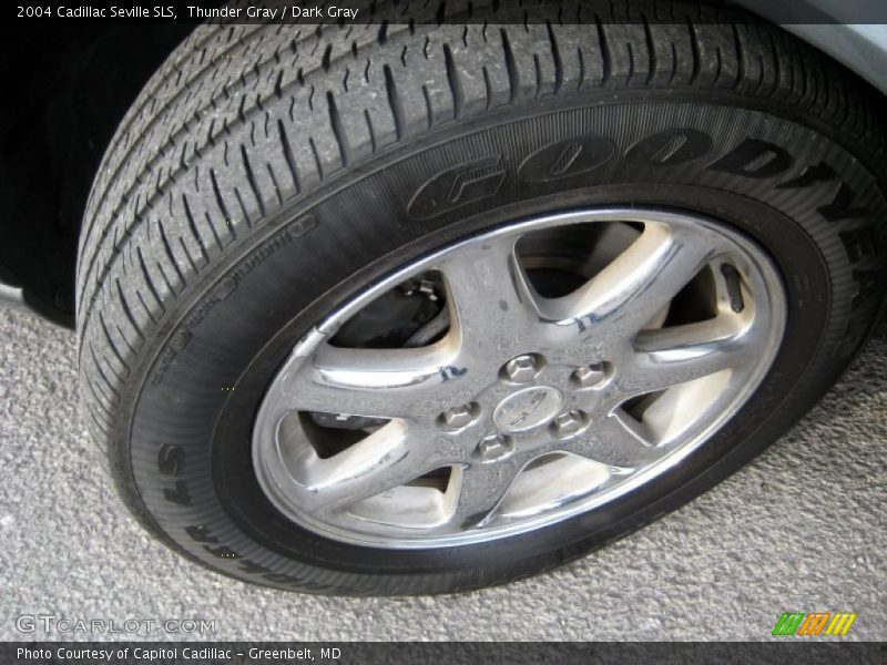 Thunder Gray / Dark Gray 2004 Cadillac Seville SLS