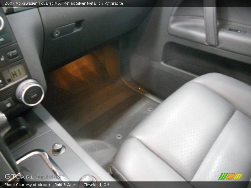 Reflex Silver Metallic / Anthracite 2007 Volkswagen Touareg V6