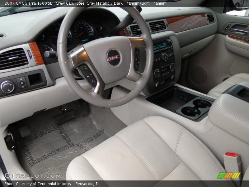 Dashboard of 2007 Sierra 1500 SLT Crew Cab