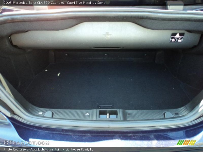 Capri Blue Metallic / Stone 2005 Mercedes-Benz CLK 320 Cabriolet