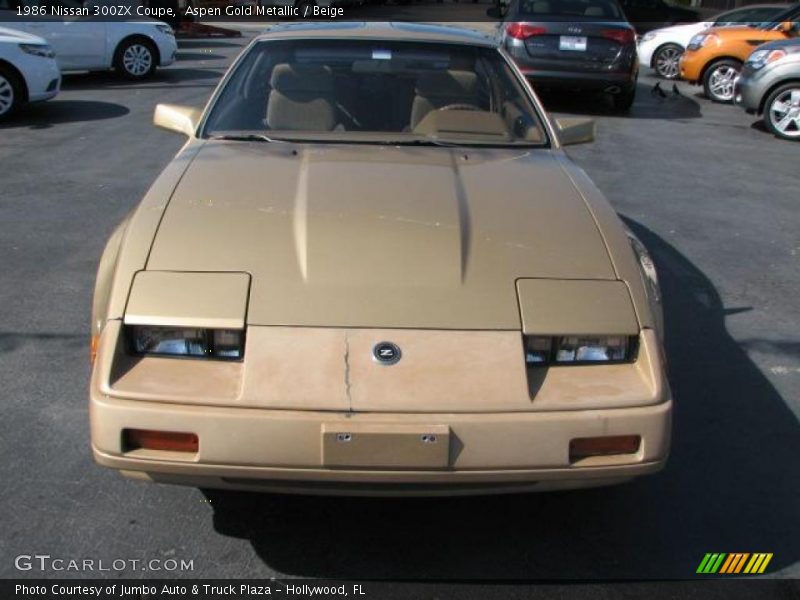 Aspen Gold Metallic / Beige 1986 Nissan 300ZX Coupe