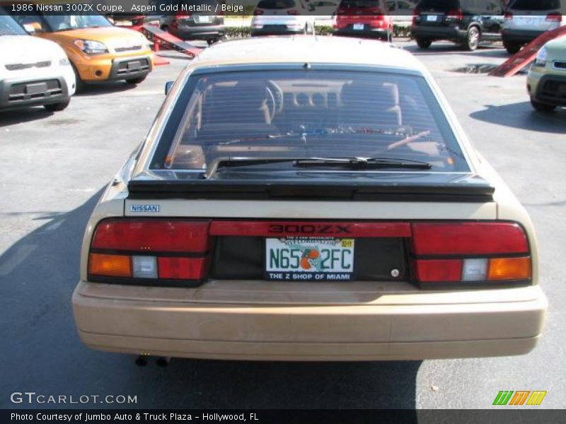 Aspen Gold Metallic / Beige 1986 Nissan 300ZX Coupe
