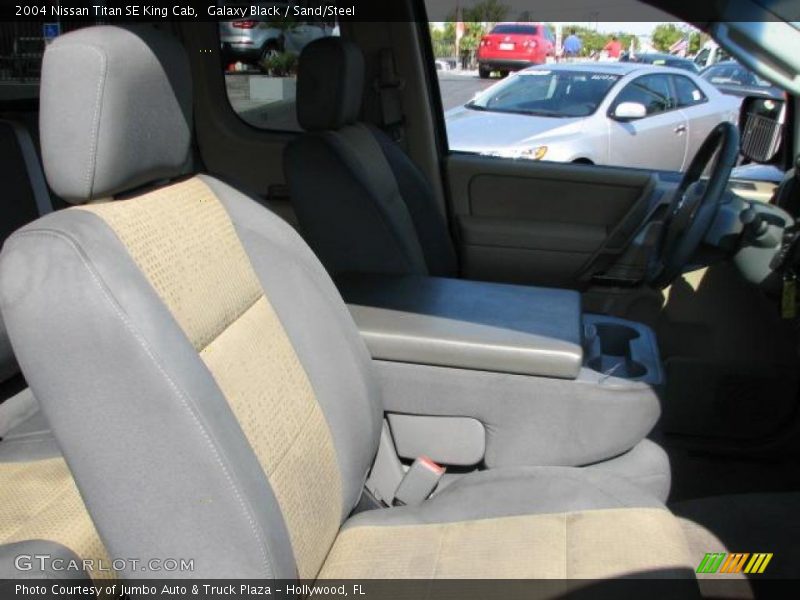 Galaxy Black / Sand/Steel 2004 Nissan Titan SE King Cab