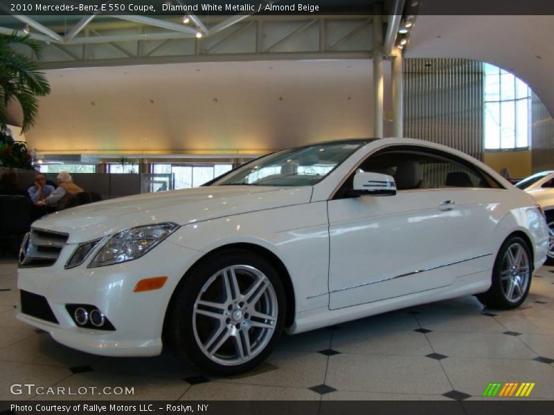 Diamond White Metallic / Almond Beige 2010 Mercedes-Benz E 550 Coupe