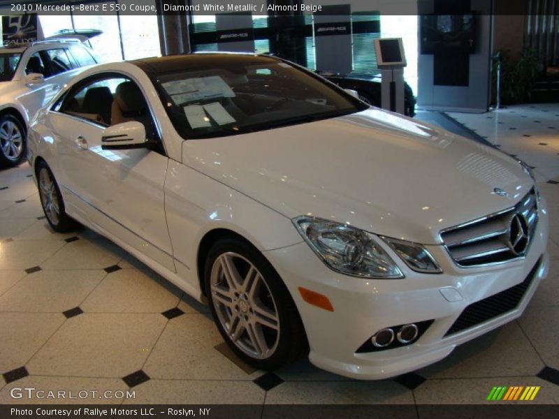 Front 3/4 View of 2010 E 550 Coupe