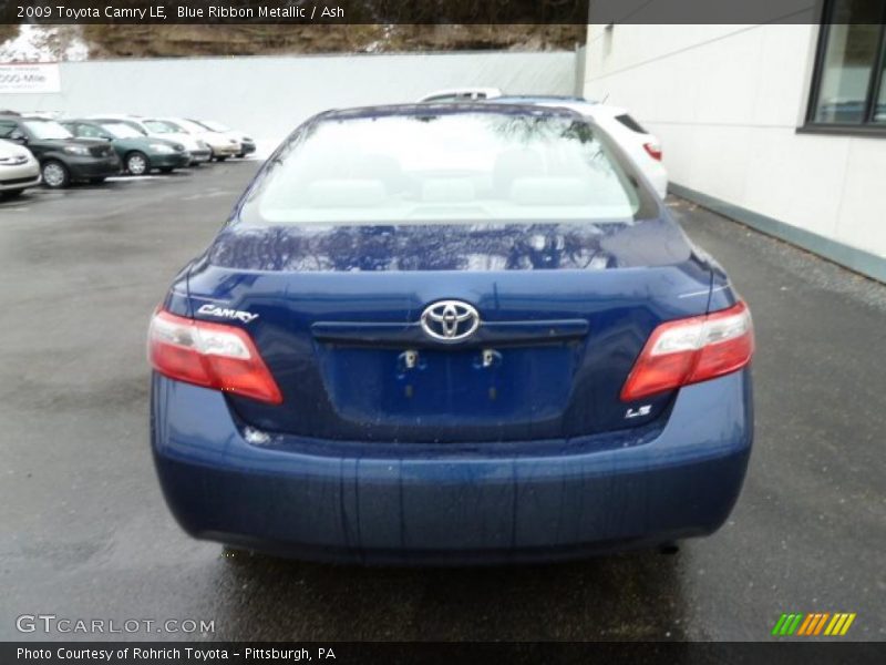 Blue Ribbon Metallic / Ash 2009 Toyota Camry LE