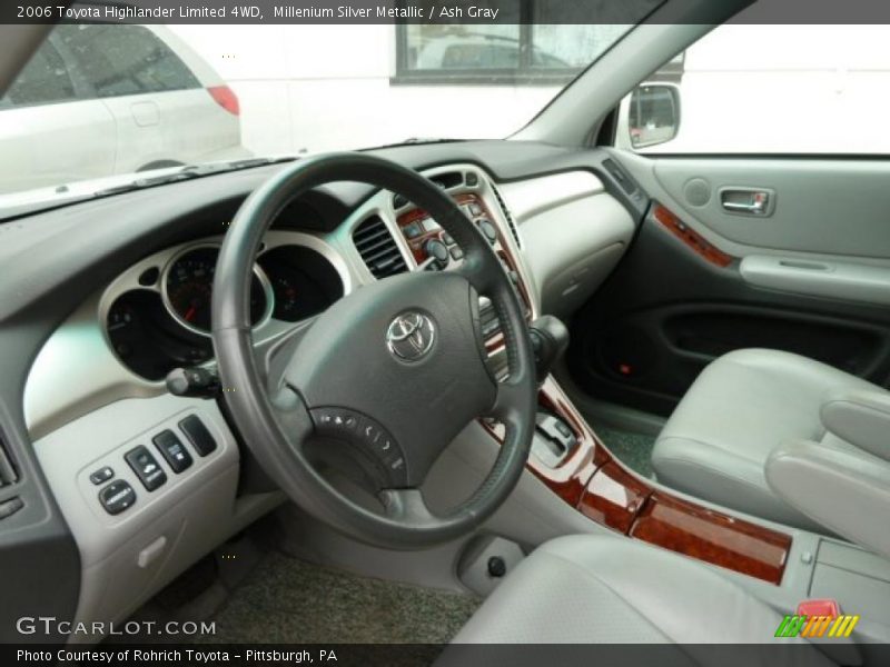 Millenium Silver Metallic / Ash Gray 2006 Toyota Highlander Limited 4WD