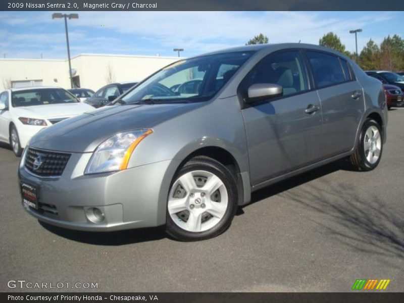 Magnetic Gray / Charcoal 2009 Nissan Sentra 2.0