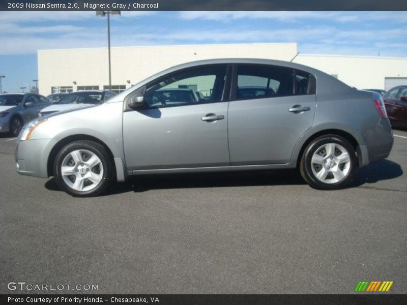 Magnetic Gray / Charcoal 2009 Nissan Sentra 2.0