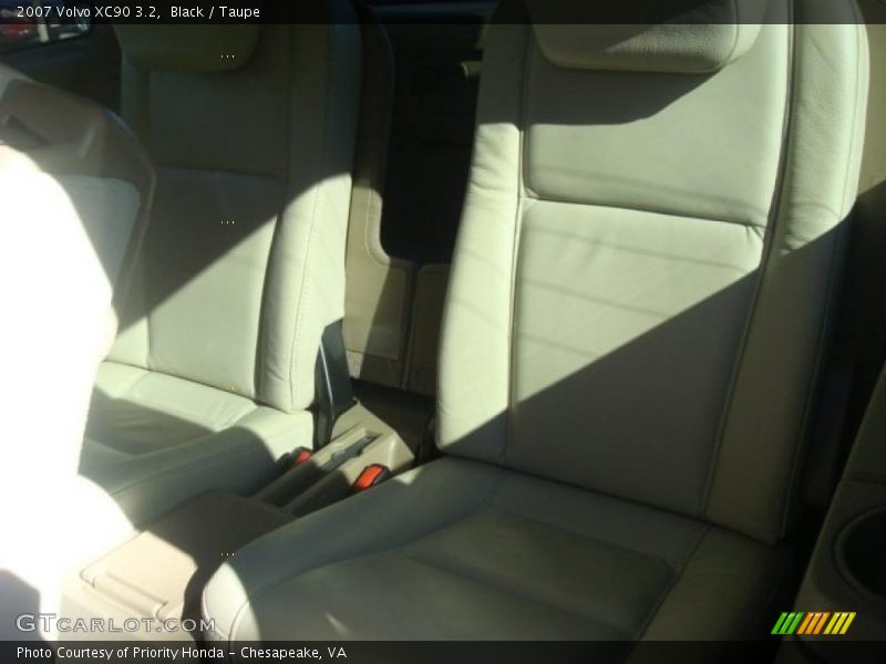 Black / Taupe 2007 Volvo XC90 3.2