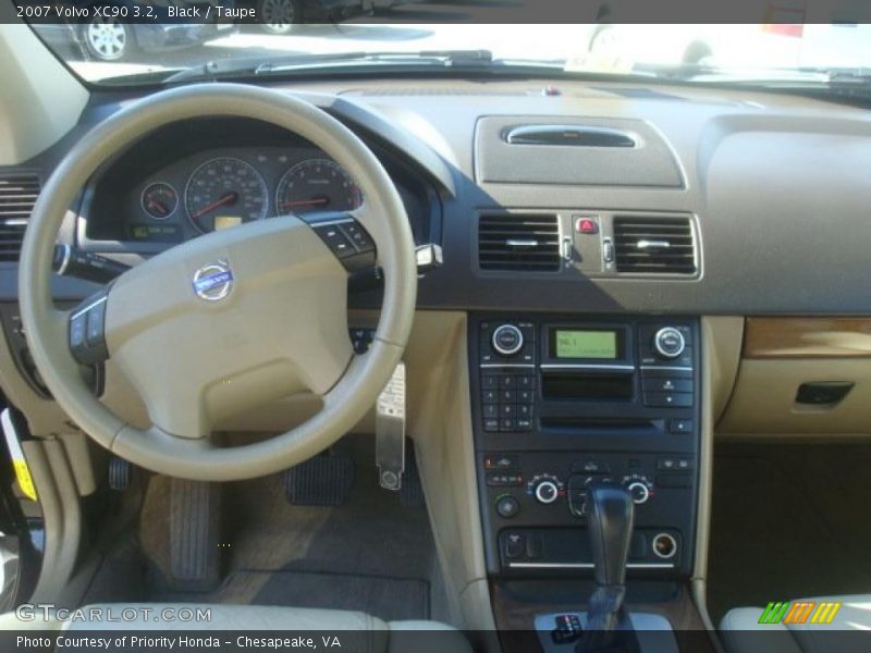 Black / Taupe 2007 Volvo XC90 3.2