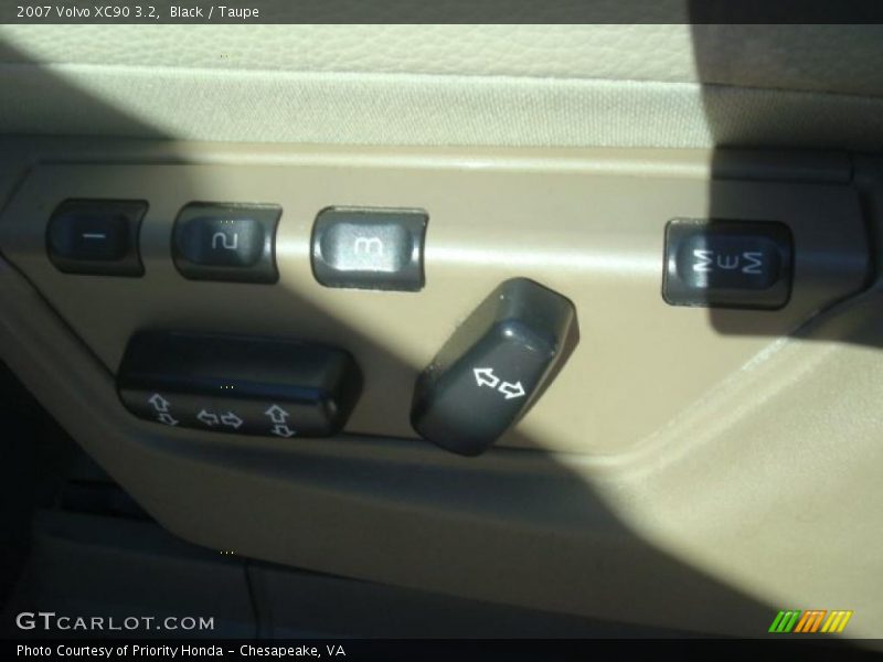 Black / Taupe 2007 Volvo XC90 3.2