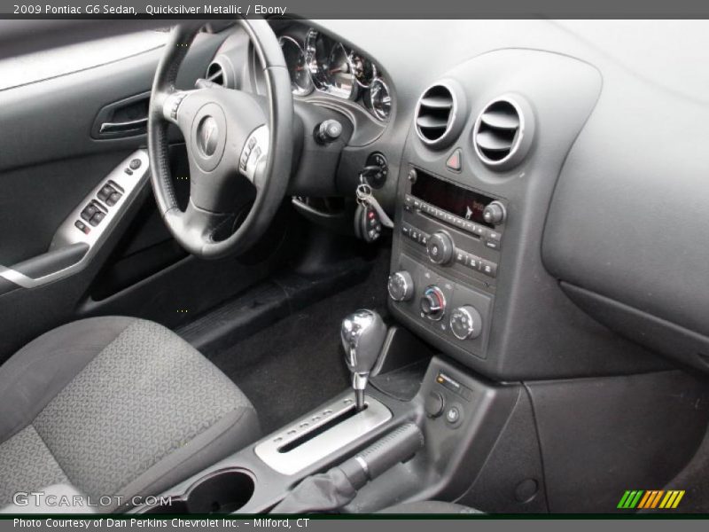 Quicksilver Metallic / Ebony 2009 Pontiac G6 Sedan