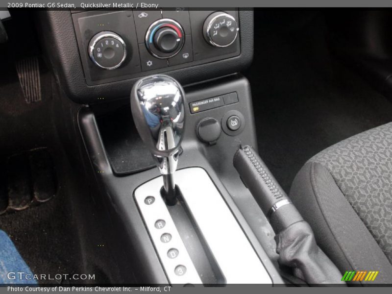 Quicksilver Metallic / Ebony 2009 Pontiac G6 Sedan