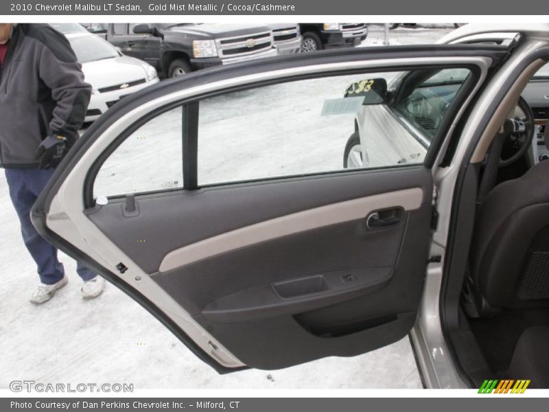 Gold Mist Metallic / Cocoa/Cashmere 2010 Chevrolet Malibu LT Sedan