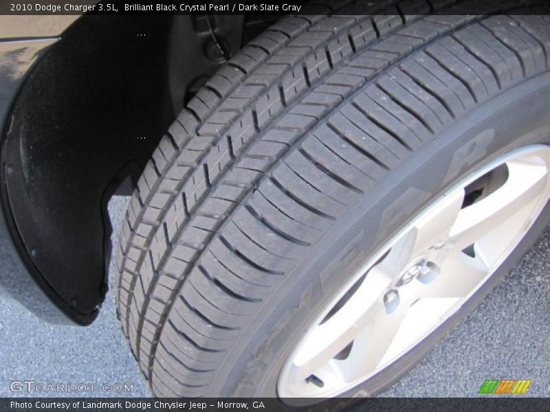 Brilliant Black Crystal Pearl / Dark Slate Gray 2010 Dodge Charger 3.5L