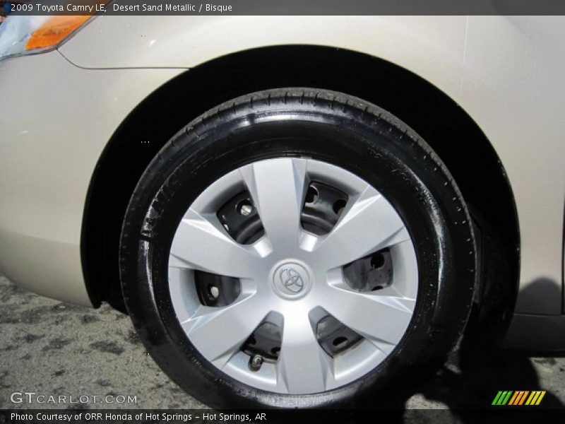 Desert Sand Metallic / Bisque 2009 Toyota Camry LE