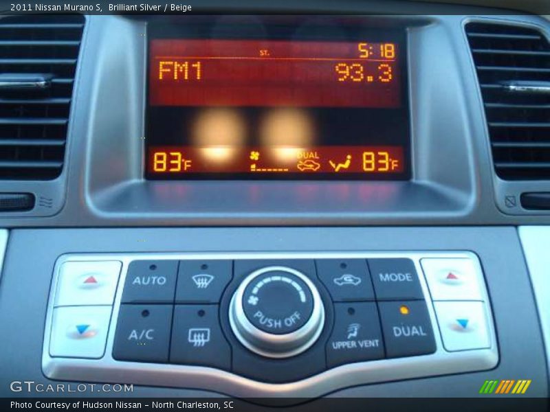 Brilliant Silver / Beige 2011 Nissan Murano S