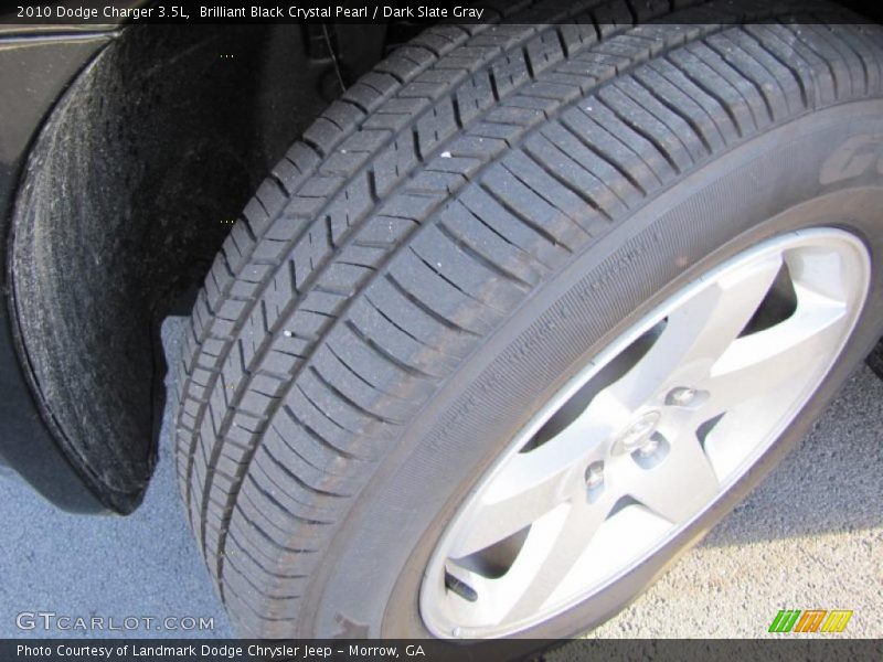 Brilliant Black Crystal Pearl / Dark Slate Gray 2010 Dodge Charger 3.5L