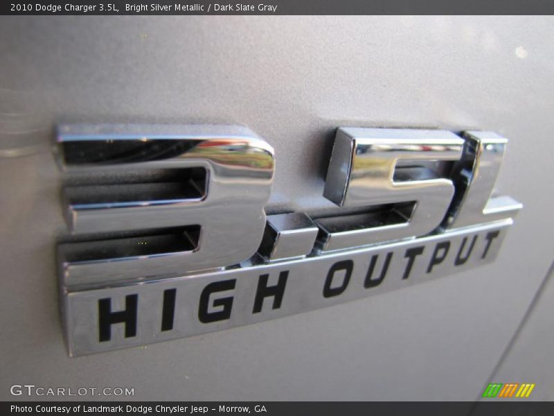 Bright Silver Metallic / Dark Slate Gray 2010 Dodge Charger 3.5L