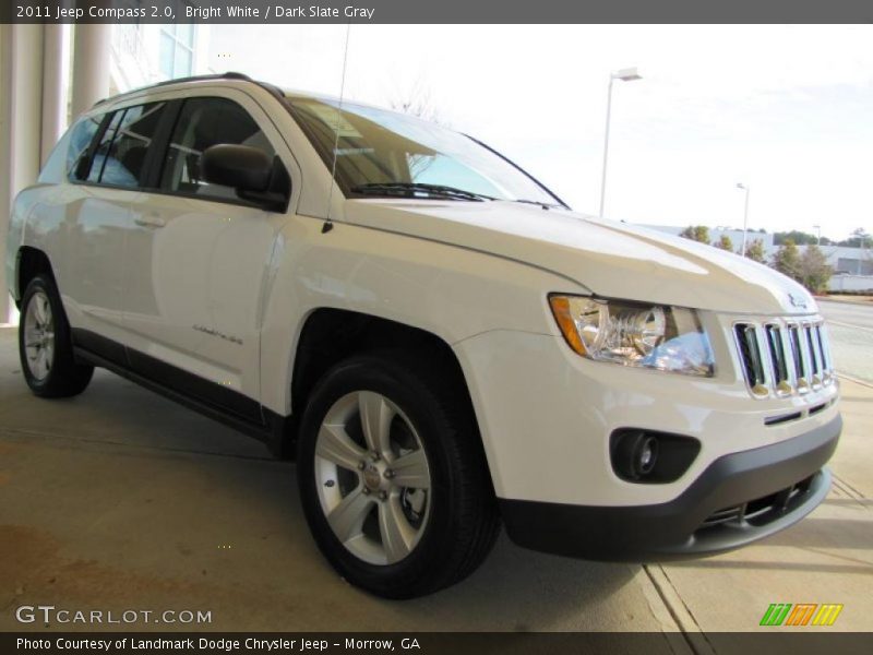 Bright White / Dark Slate Gray 2011 Jeep Compass 2.0