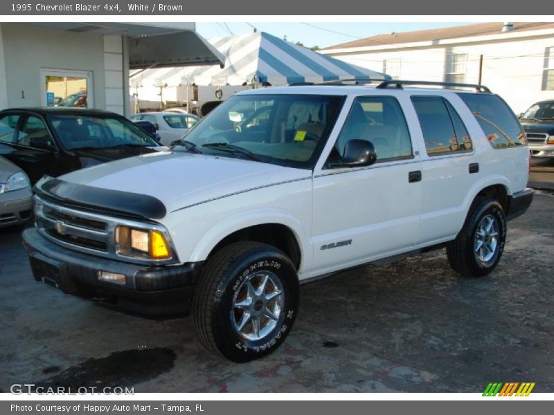 White / Brown 1995 Chevrolet Blazer 4x4