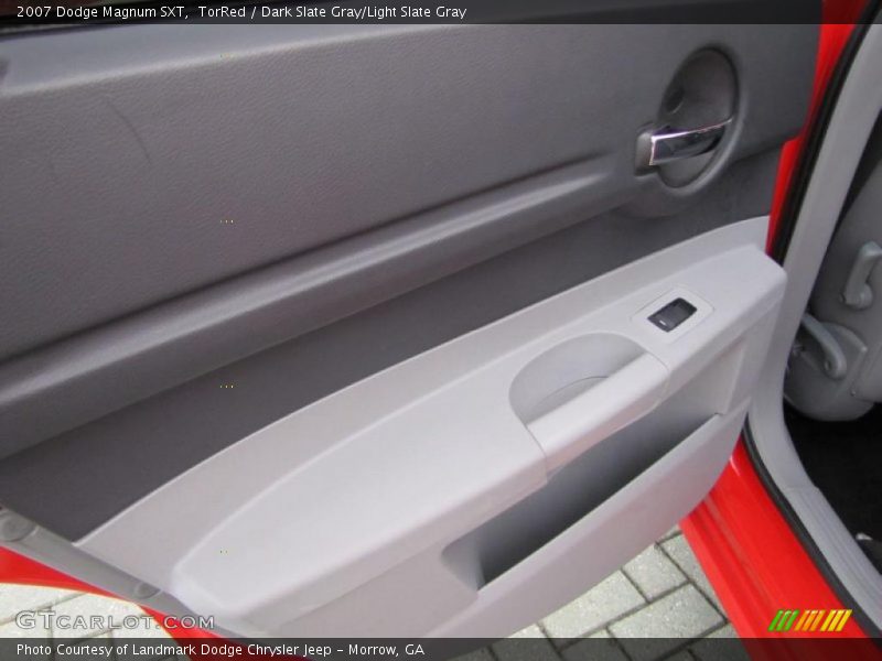 TorRed / Dark Slate Gray/Light Slate Gray 2007 Dodge Magnum SXT