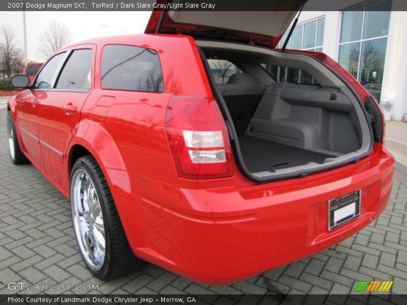 TorRed / Dark Slate Gray/Light Slate Gray 2007 Dodge Magnum SXT