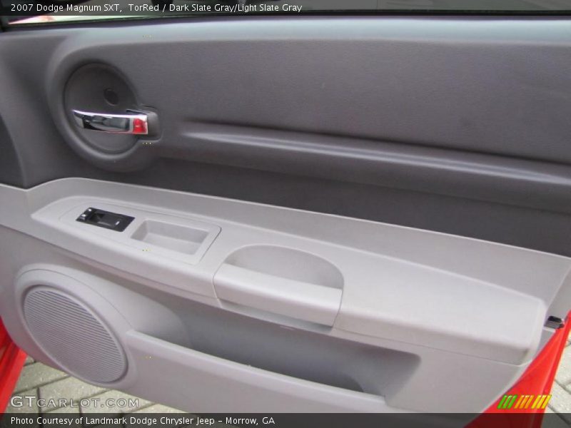 TorRed / Dark Slate Gray/Light Slate Gray 2007 Dodge Magnum SXT