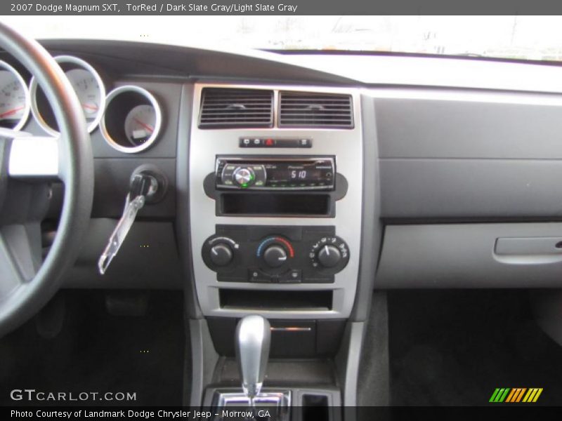 TorRed / Dark Slate Gray/Light Slate Gray 2007 Dodge Magnum SXT