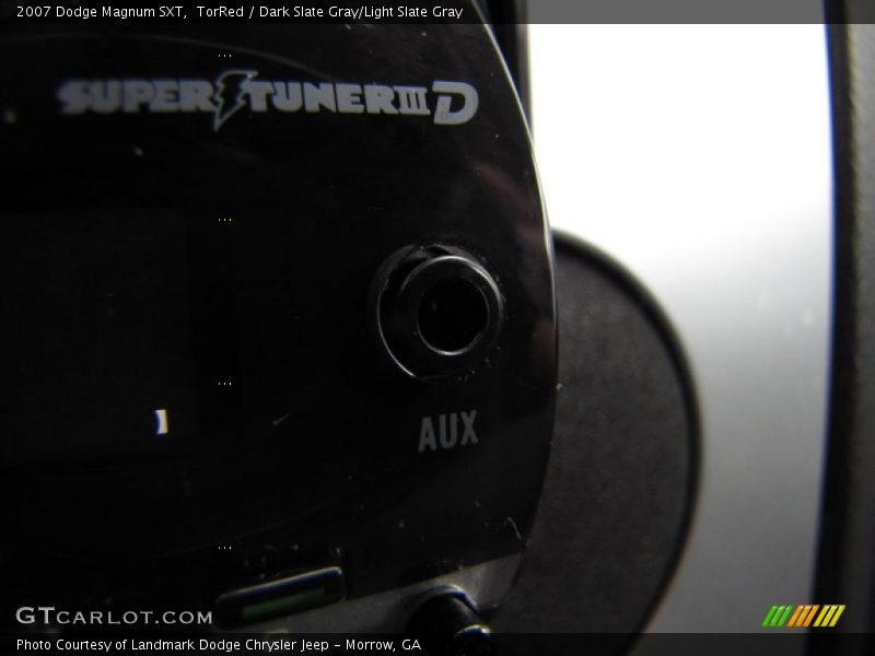 TorRed / Dark Slate Gray/Light Slate Gray 2007 Dodge Magnum SXT
