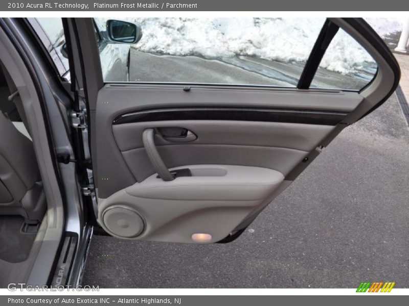 Platinum Frost Metallic / Parchment 2010 Acura RL Technology