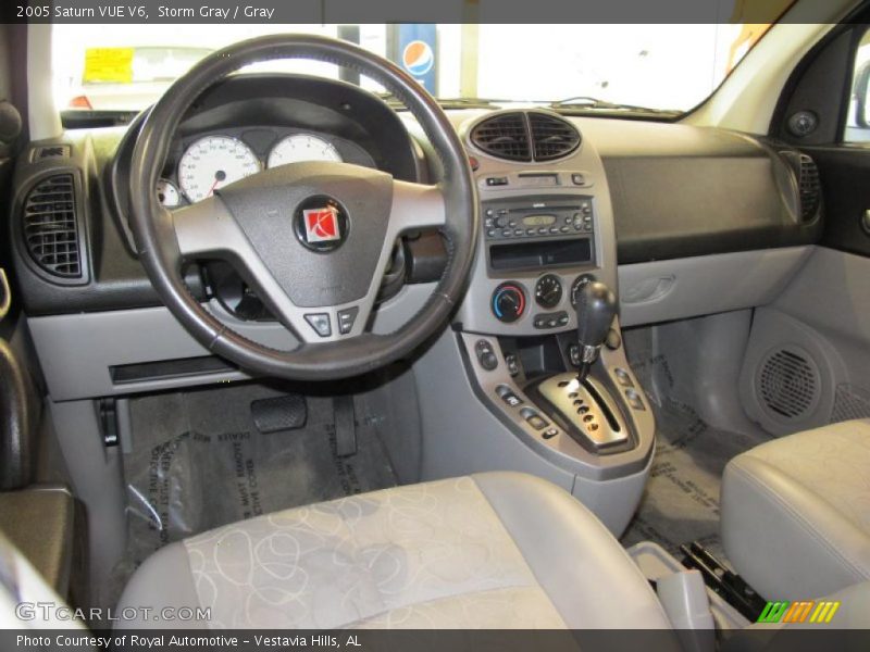 Storm Gray / Gray 2005 Saturn VUE V6