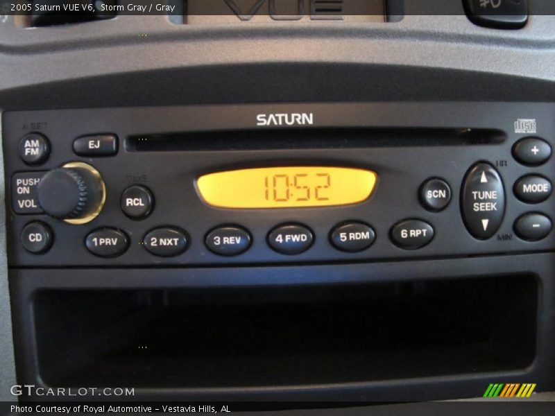 Storm Gray / Gray 2005 Saturn VUE V6