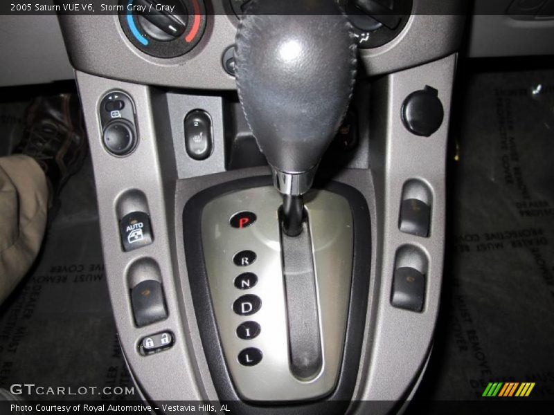Storm Gray / Gray 2005 Saturn VUE V6