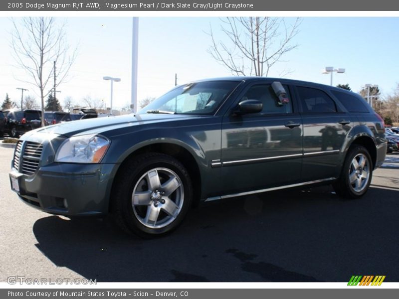 Magnesium Pearl / Dark Slate Gray/Light Graystone 2005 Dodge Magnum R/T AWD