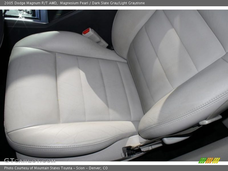 Magnesium Pearl / Dark Slate Gray/Light Graystone 2005 Dodge Magnum R/T AWD