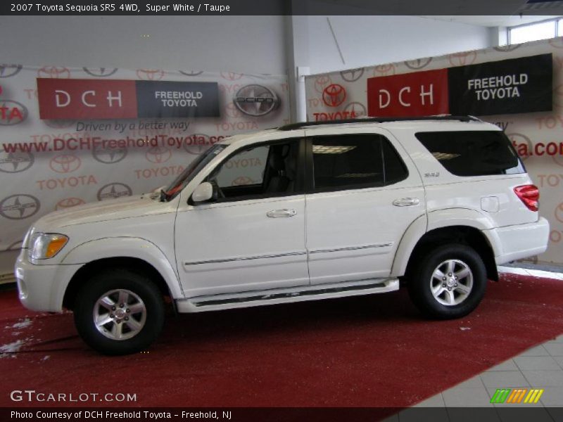 Super White / Taupe 2007 Toyota Sequoia SR5 4WD