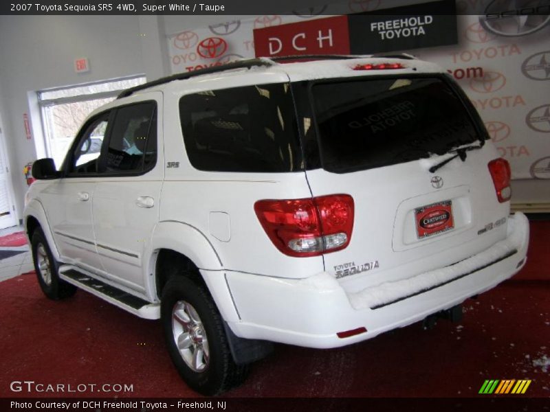 Super White / Taupe 2007 Toyota Sequoia SR5 4WD