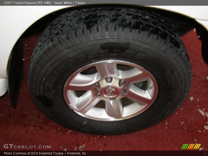Super White / Taupe 2007 Toyota Sequoia SR5 4WD